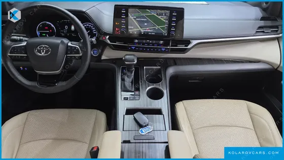 TOYOTA SIENNA 2.5 HYBRID 2WD