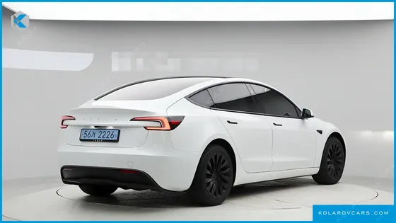 TESLA MODEL 3 RWD