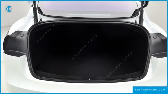 TESLA MODEL 3 RWD