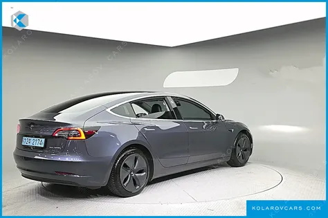 TESLA MODEL 3 LONG RANGE AWD
