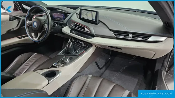 BMW I8 COUPE