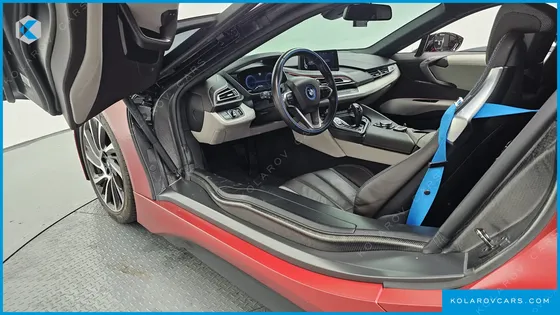 BMW I8 COUPE