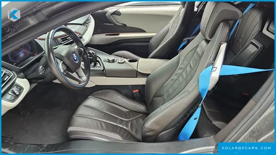 BMW I8 COUPE