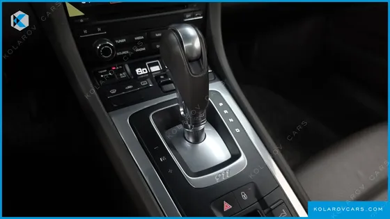PORSCHE 911 CARRERA