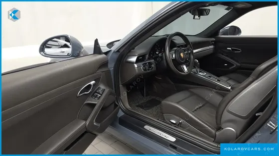 PORSCHE 911 CARRERA