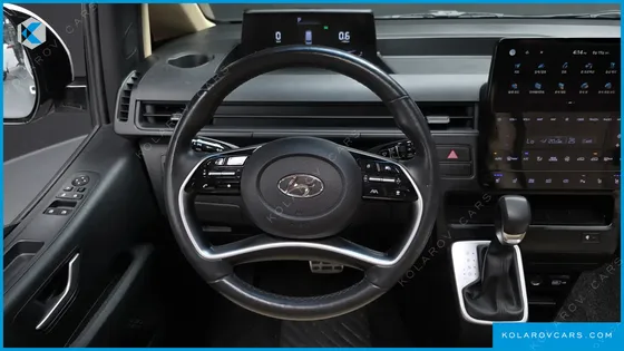 HYUNDAI STARIA L3.5 TOURER 11-SEATER