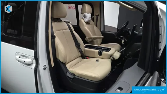 HYUNDAI STARIA L3.5 TOURER 11-SEATER
