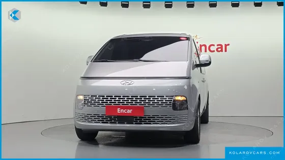 HYUNDAI STARIA TOURER 11-SEATER
