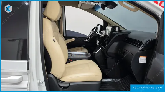 HYUNDAI STARIA HEV 1.6 CARGO 5-SEATER