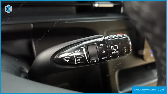 HYUNDAI STARIA HEV 1.6 CARGO 5-SEATER
