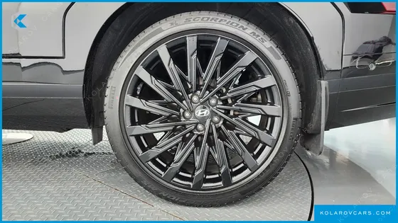 HYUNDAI SANTA FE GASOLINE 2.5T 4WD