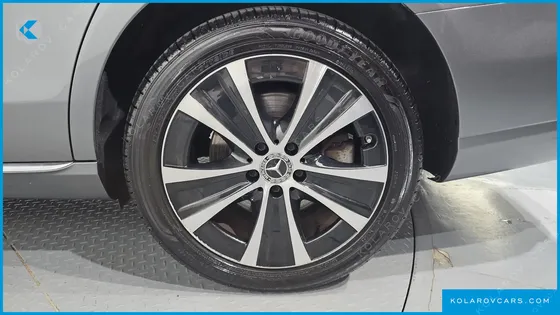 MERCEDES E-CLASS E300E 4MATIC EXCLUSIVE