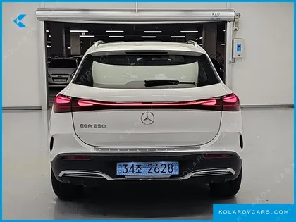 MERCEDES EQA EQA250 AMG LINE