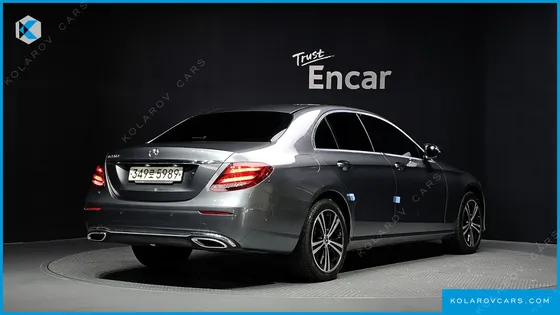 MERCEDES E-CLASS E220D AVANTGARDE