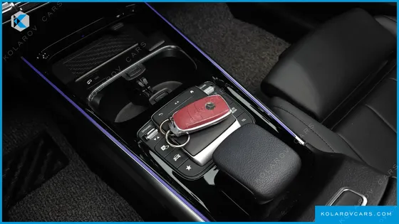 MERCEDES GLB-CLASS GLB220