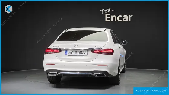 MERCEDES E-CLASS E220D 4MATIC AMG LINE
