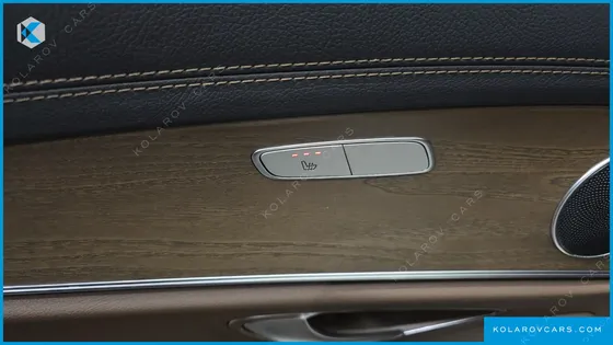 MERCEDES E-CLASS E220D 4MATIC EXCLUSIVE