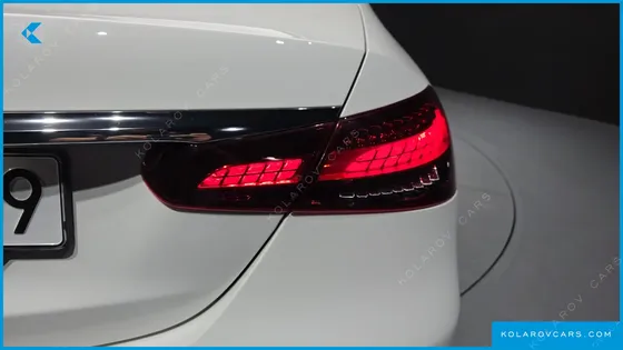 MERCEDES E-CLASS E250 AVANTGARDE