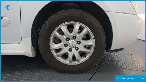 KIA CARNIVAL GRAND CARNIVAL GLX