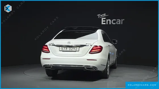 MERCEDES E-CLASS E300 4MATIC EXCLUSIVE