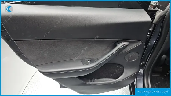 TESLA MODEL Y LONG RANGE AWD