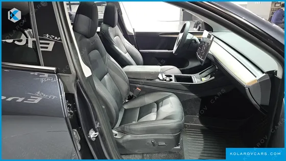 TESLA MODEL Y LONG RANGE AWD