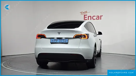 TESLA MODEL Y RWD