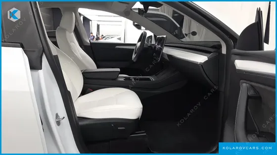TESLA MODEL Y RWD
