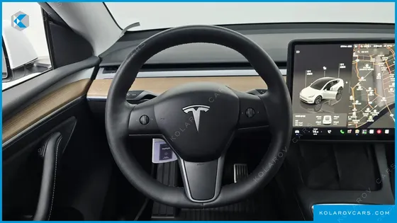 TESLA MODEL Y RWD