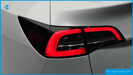 TESLA MODEL Y RWD