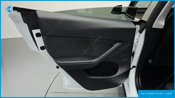 TESLA MODEL Y RWD