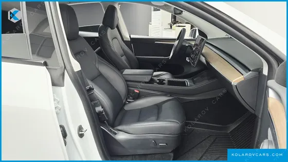 TESLA MODEL Y RWD