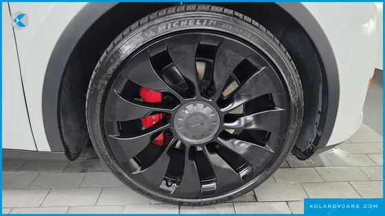 TESLA MODEL Y PERFORMANCE AWD