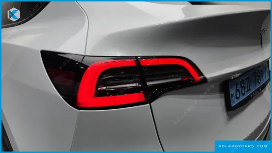 TESLA MODEL Y RWD