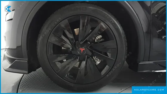 TESLA MODEL Y RWD