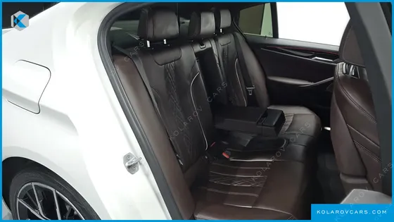 BMW 5 SERIES 530E M SPORT