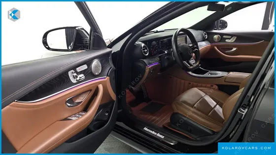 MERCEDES E-CLASS E220D 4MATIC AMG LINE