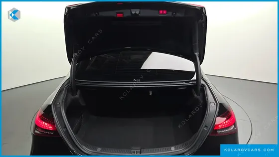 MERCEDES E-CLASS E220D 4MATIC AMG LINE