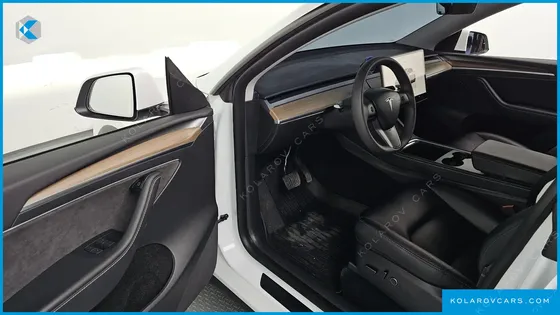TESLA MODEL Y RWD