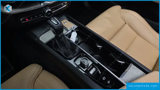 VOLVO XC60 T6 INSCRIPTION