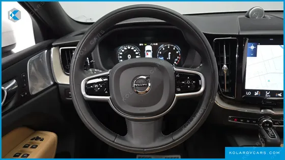 VOLVO XC60 T6 INSCRIPTION