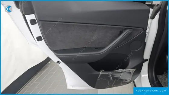 TESLA MODEL Y LONG RANGE AWD