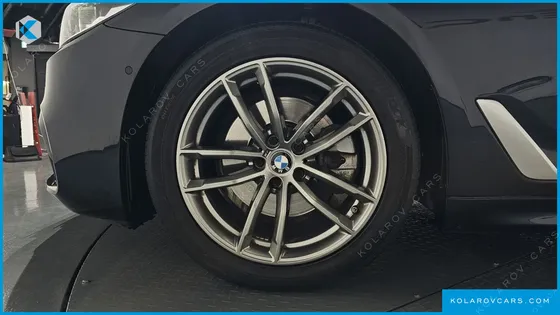 BMW 5 SERIES 520I M SPORT