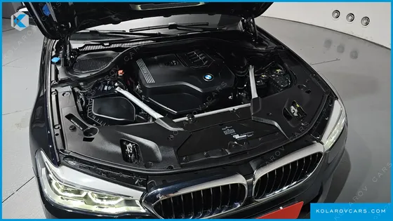 BMW 5 SERIES 520I M SPORT