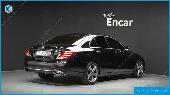 MERCEDES E-CLASS E300 AVANTGARDE