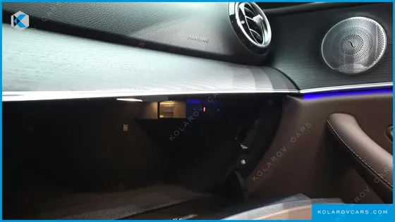 MERCEDES E-CLASS E300 AVANTGARDE