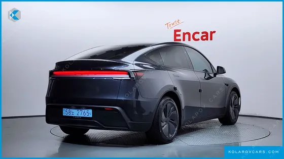 TESLA MODEL Y RWD