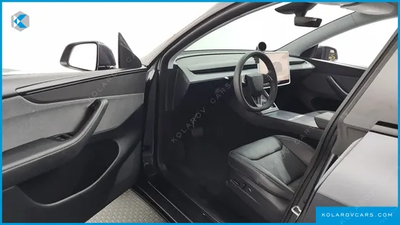 TESLA MODEL Y RWD
