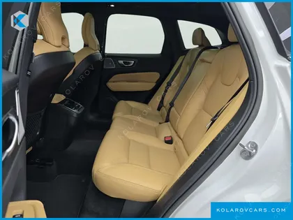 VOLVO XC60 B5 ULTIMATE BRIGHT