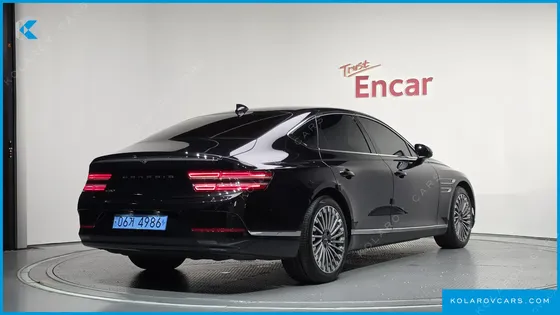 GENESIS G80 E-AWD